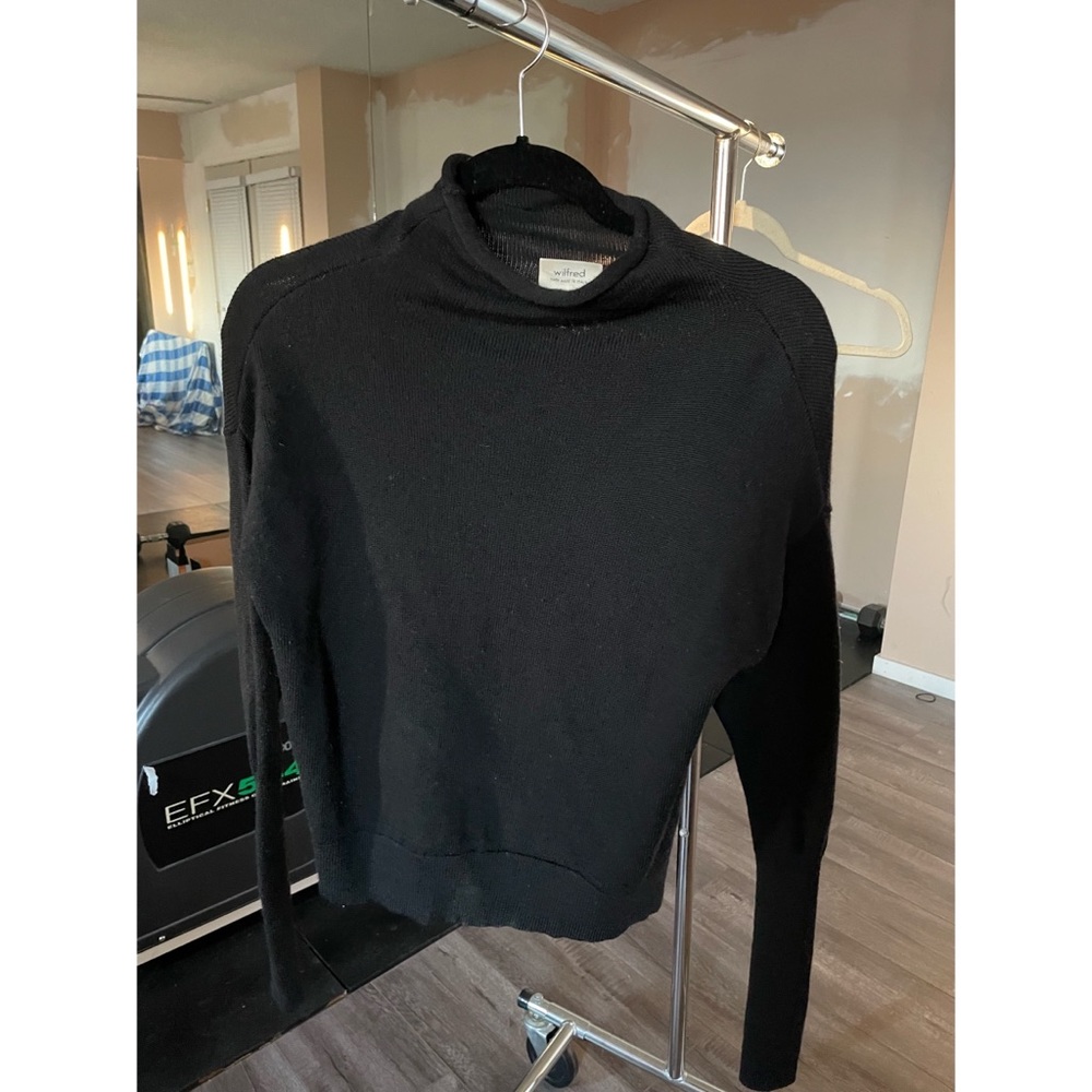 Aritzia Wilfred Cyprie Sweater